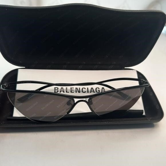 New Authentic Balenciaga BB0093S 001 Curve Cat Sunglasses - Picture 5 of 13